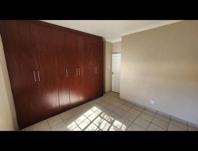 3 BEDROOM CLUSTER RENTED IN FLAMWOOD